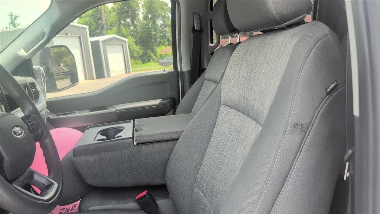 Ford F-250 SD Platinum Crew Cab 4WD 2023