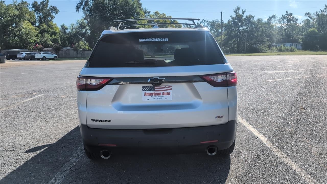 Chevrolet Traverse  2021