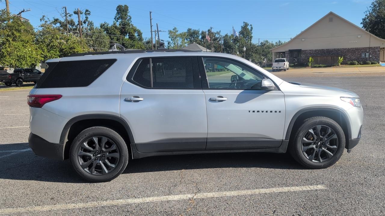 Chevrolet Traverse  2021