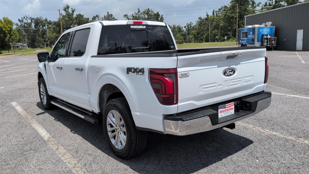 Ford F-150 Lariat SuperCrew 4WD 2024