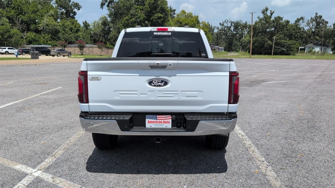 Ford F-150 Lariat SuperCrew 4WD 2024