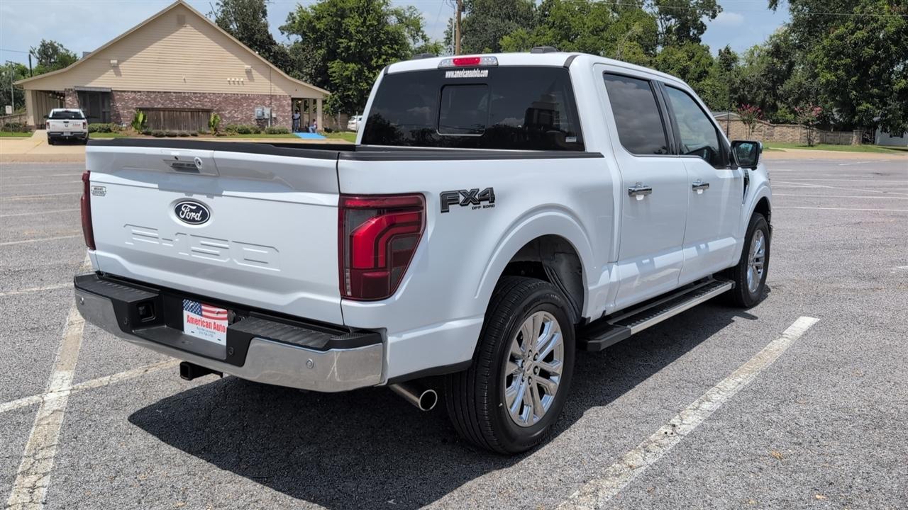 Ford F-150 Lariat SuperCrew 4WD 2024