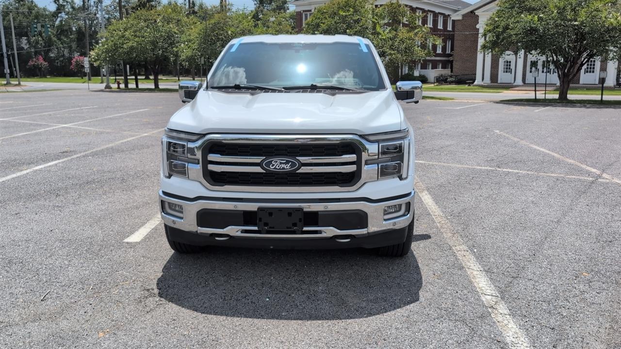 Ford F-150 Lariat SuperCrew 4WD 2024
