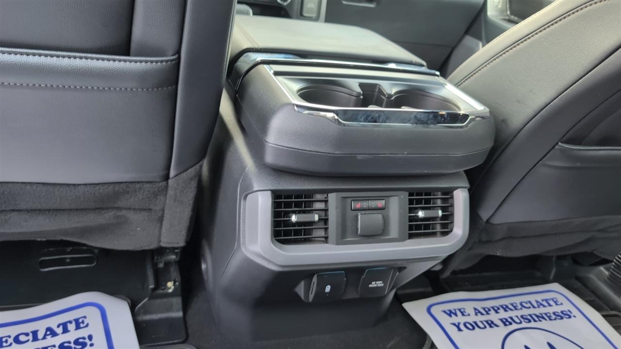 Ford F-150 Lariat SuperCrew 4WD 2024
