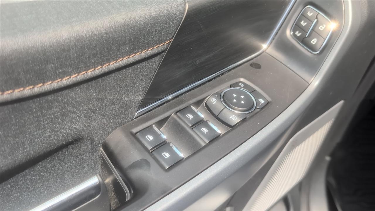 Ford F-150 Lariat SuperCrew 4WD 2024
