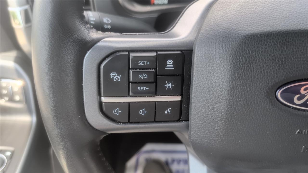 Ford F-150 Lariat SuperCrew 4WD 2024