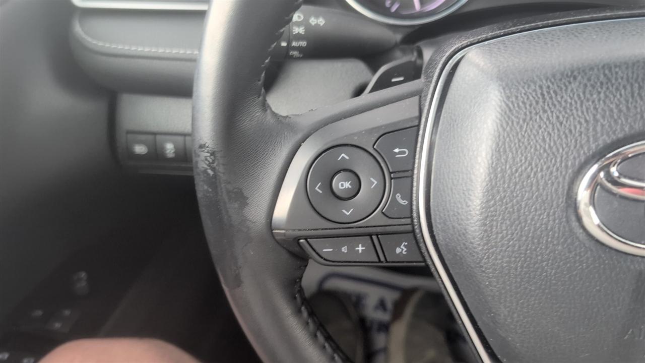 Toyota Camry  2019