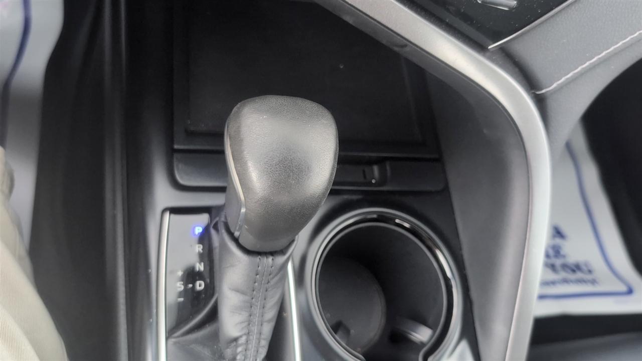 Toyota Camry  2019