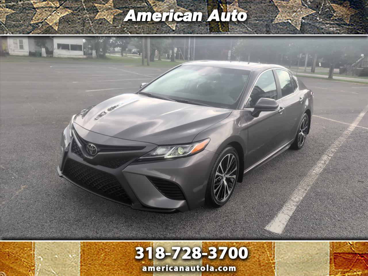 Toyota Camry  2019