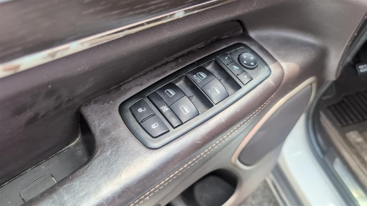 Jeep Grand Cherokee Summit 4WD 2014