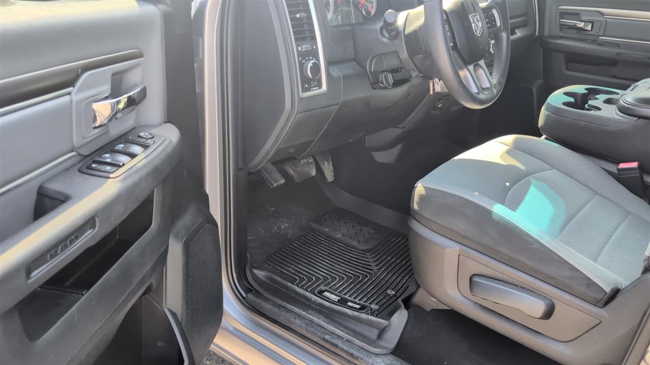 RAM 1500 Classic Tradesman Crew Cab LWB 2WD 2021