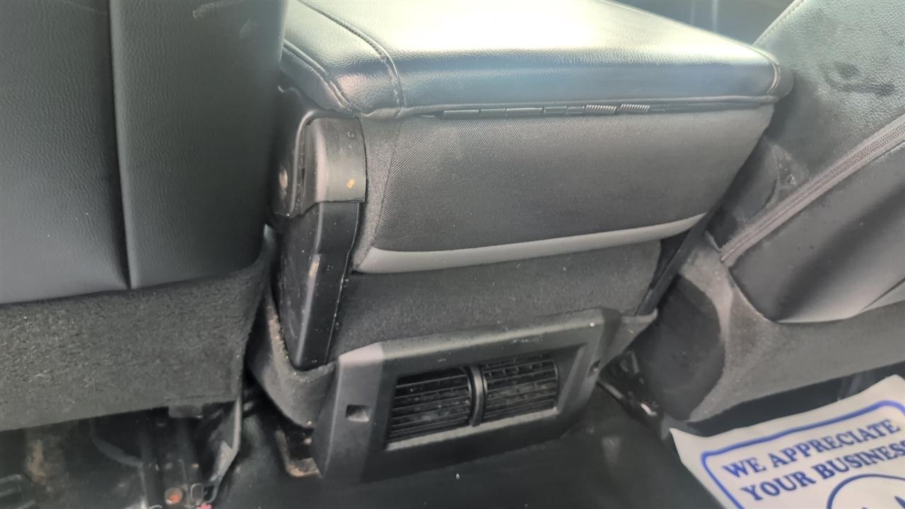 RAM 1500 Classic Tradesman Crew Cab SWB 2WD 2024