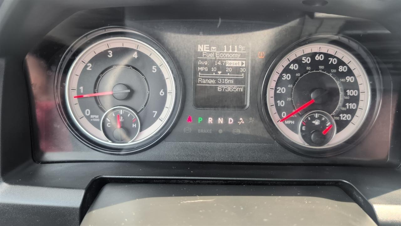 RAM 1500 Classic Tradesman Crew Cab SWB 2WD 2024