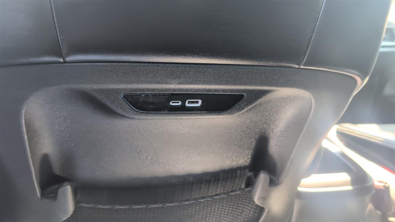 Chrysler Pacifica Select 2025