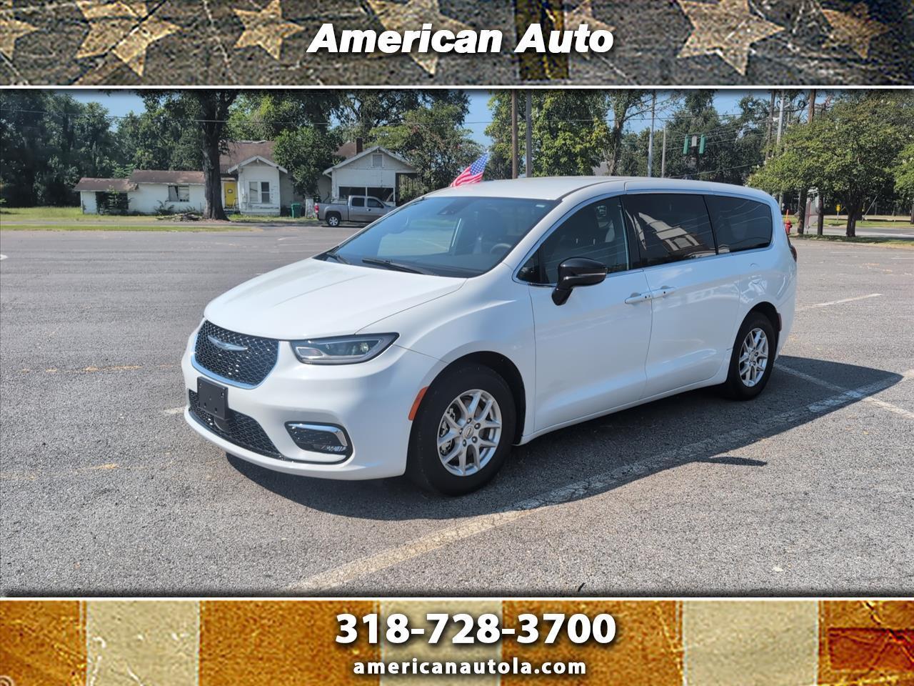2025 Chrysler Pacifica Select