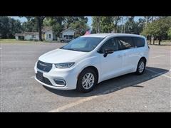2025 Chrysler Pacifica 