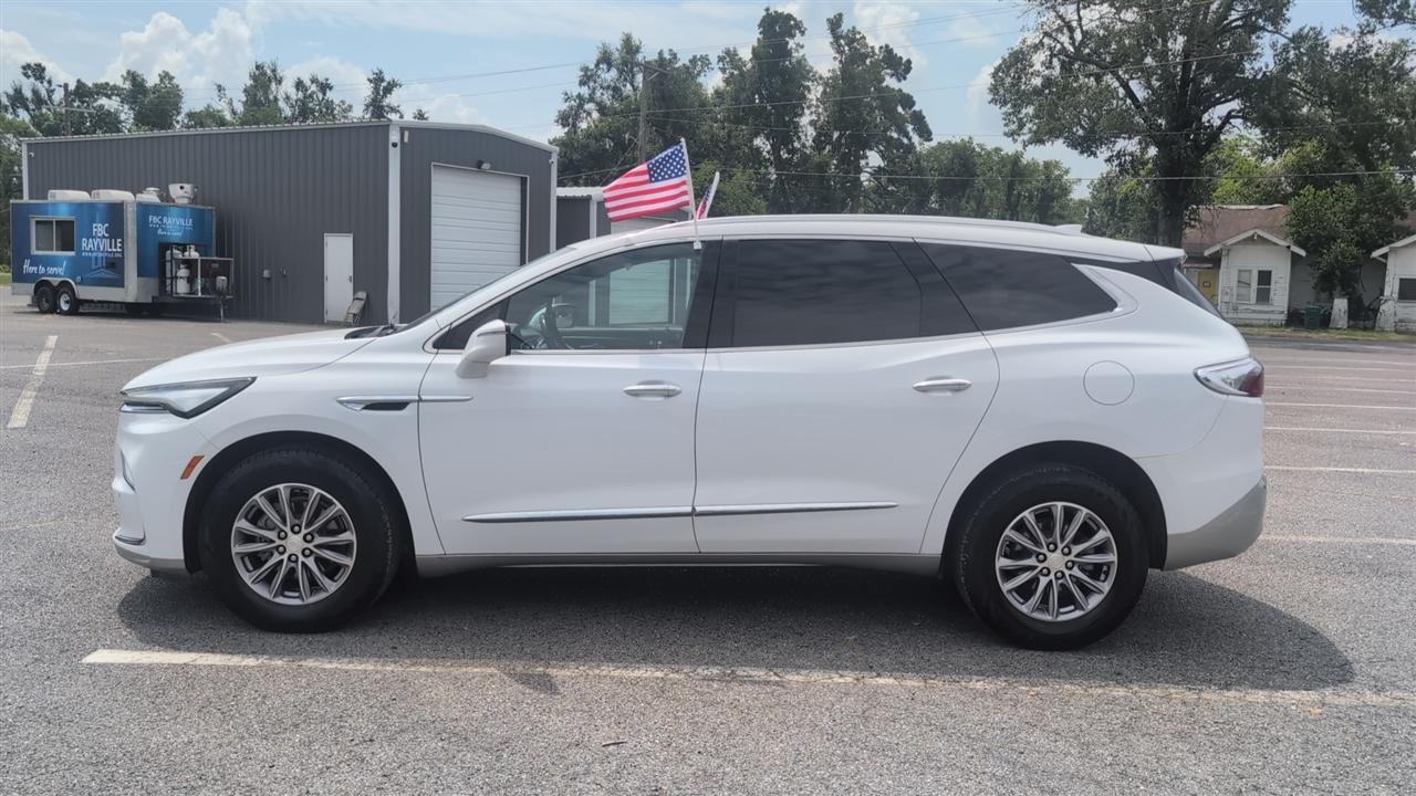Buick Enclave Essence FWD 2022