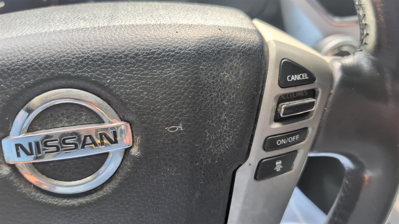 Nissan Titan SV Crew Cab 4WD 2021