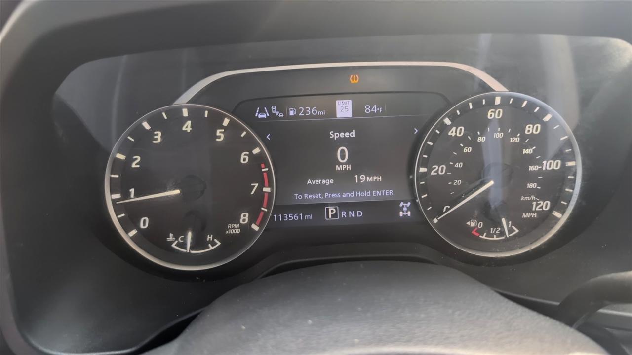 Nissan Titan SV Crew Cab 4WD 2021