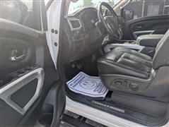 2021 Nissan Titan 