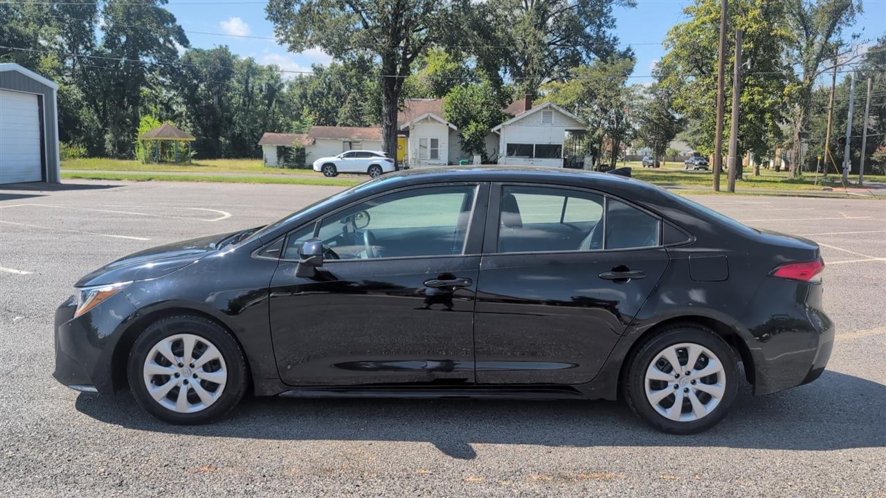 Toyota Corolla LE 2023