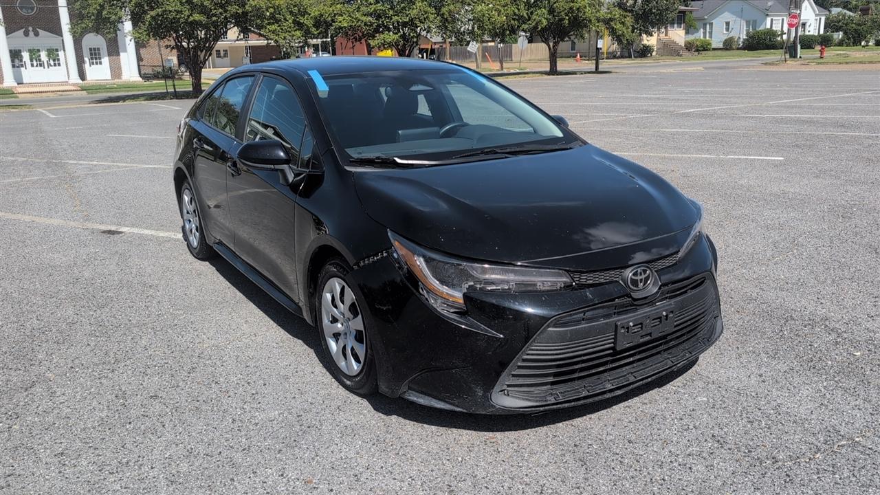 Toyota Corolla LE 2023