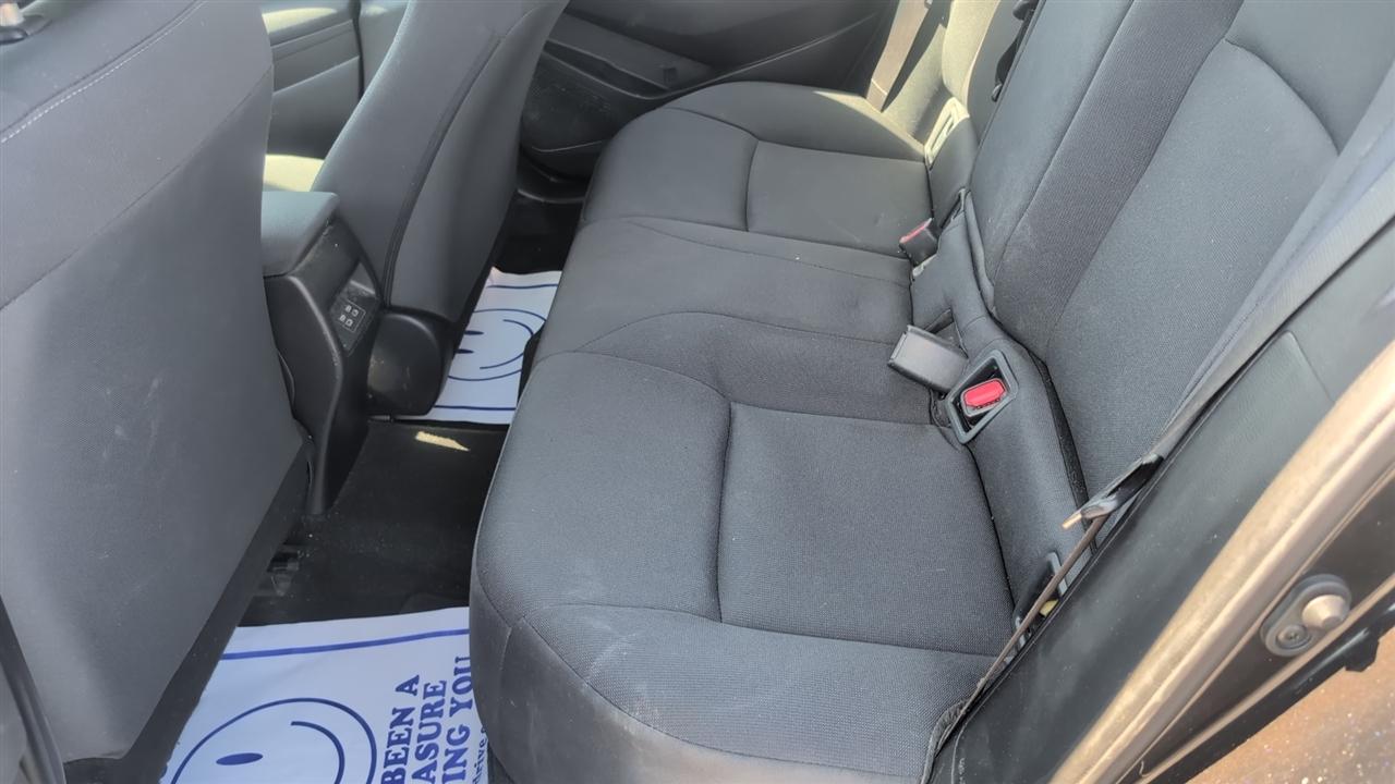 Toyota Corolla LE 2023