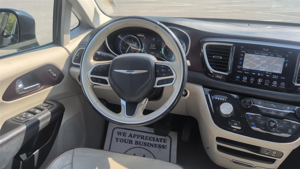 Chrysler Pacifica Limited 2020