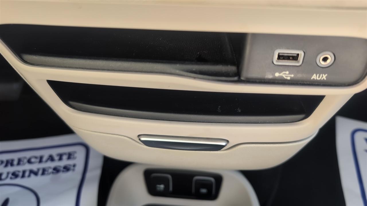 Chrysler Pacifica Limited 2020