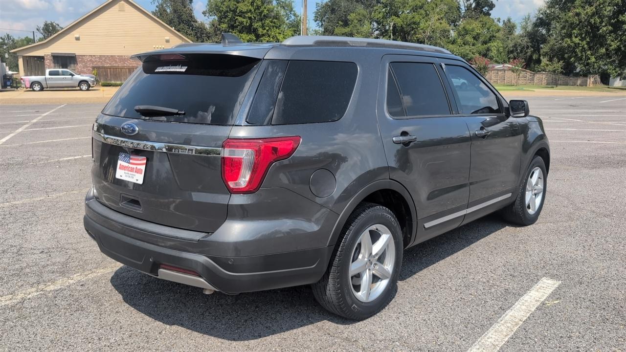 Ford Explorer XLT FWD 2019