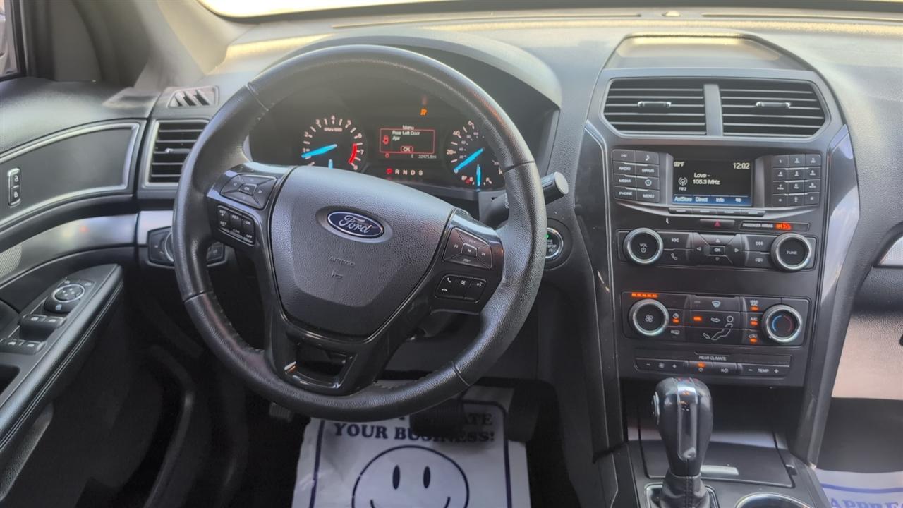 Ford Explorer XLT FWD 2019