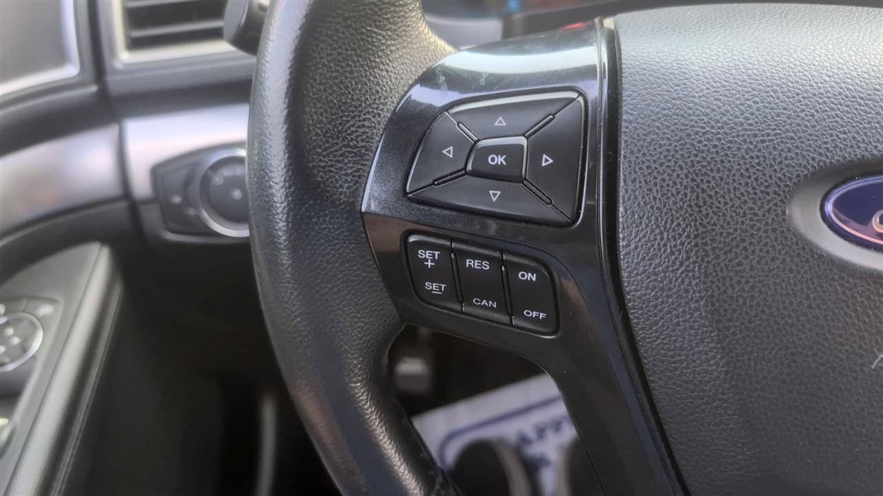 Ford Explorer XLT FWD 2019