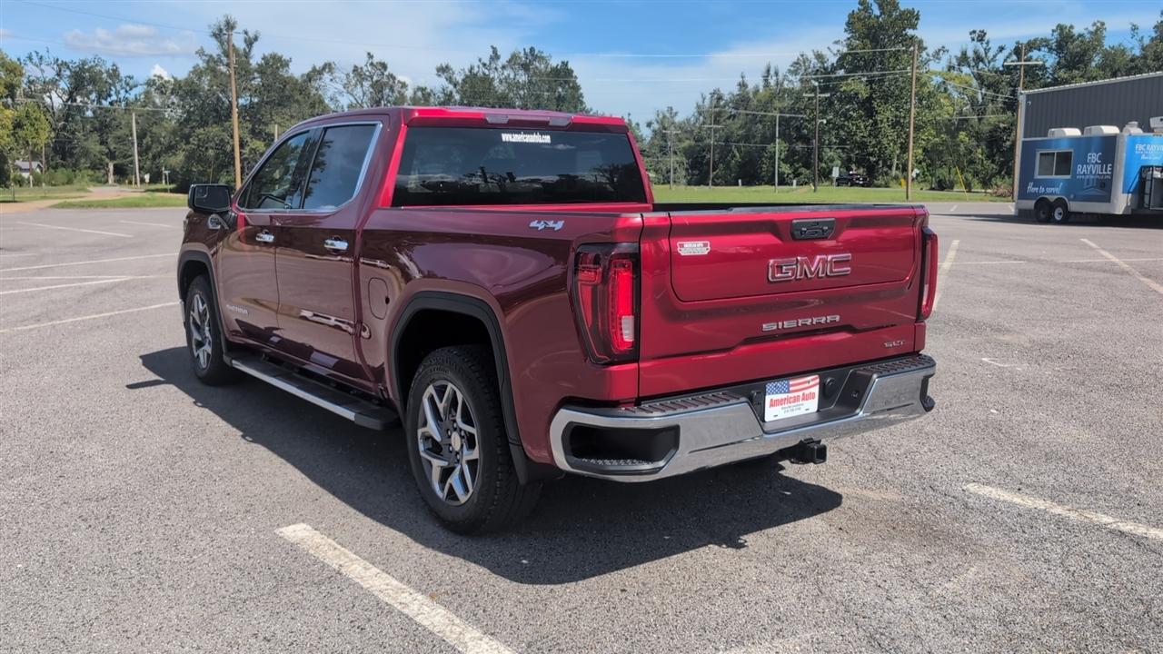 GMC Sierra 1500 SLT Crew Cab 4WD 2024