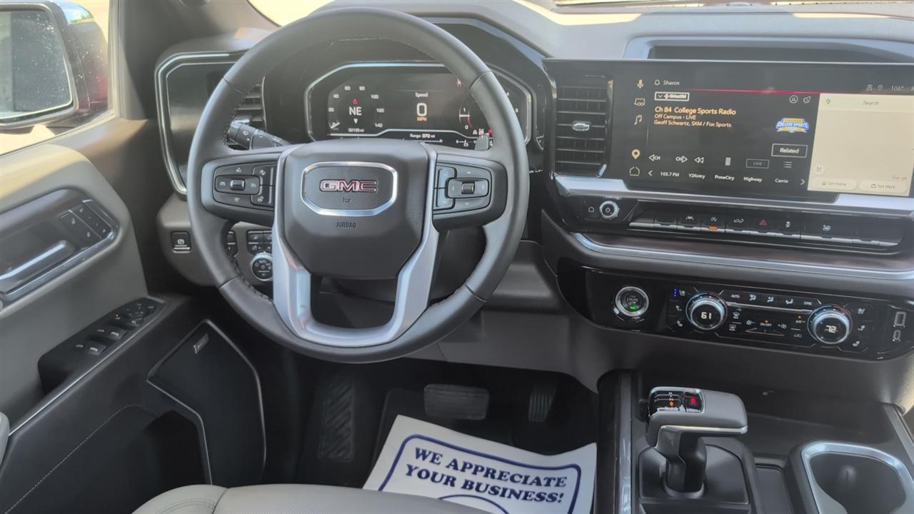 GMC Sierra 1500 SLT Crew Cab 4WD 2024