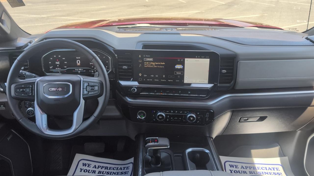 GMC Sierra 1500 SLT Crew Cab 4WD 2024