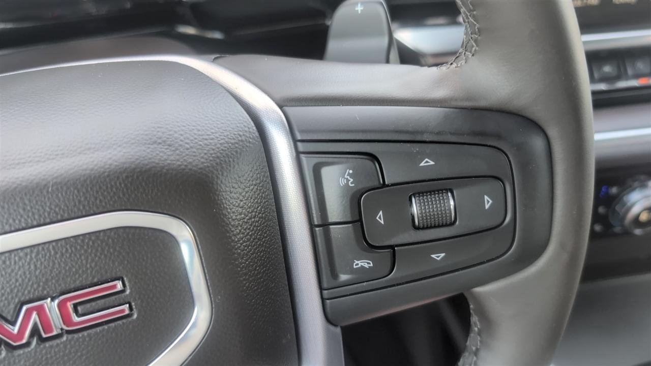 GMC Sierra 1500 SLT Crew Cab 4WD 2024
