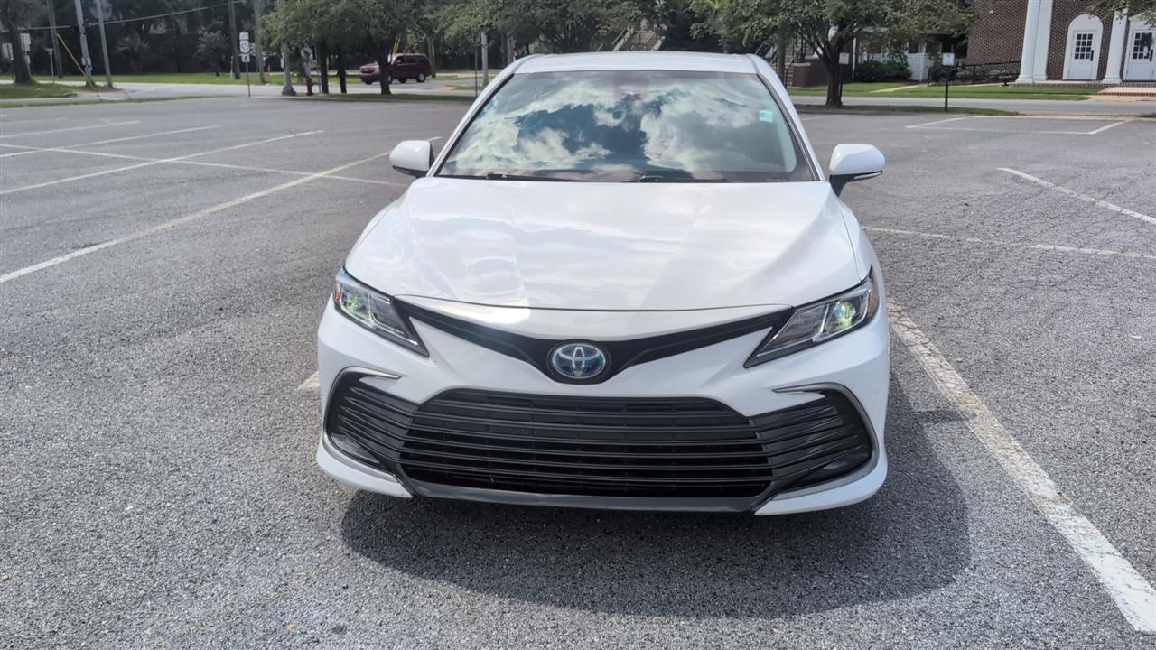Toyota Camry Hybrid LE 2024