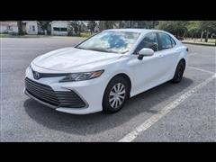 2024 Toyota Camry Hybrid 