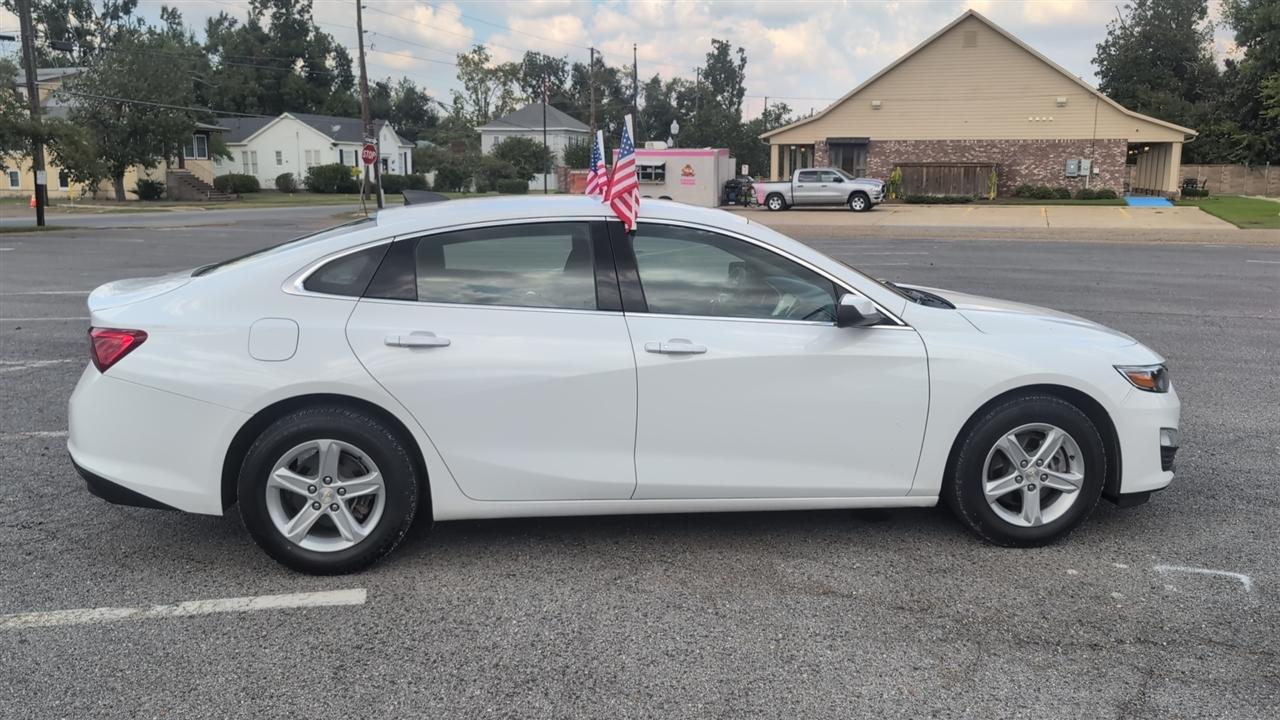 Chevrolet Malibu 1FL 2022