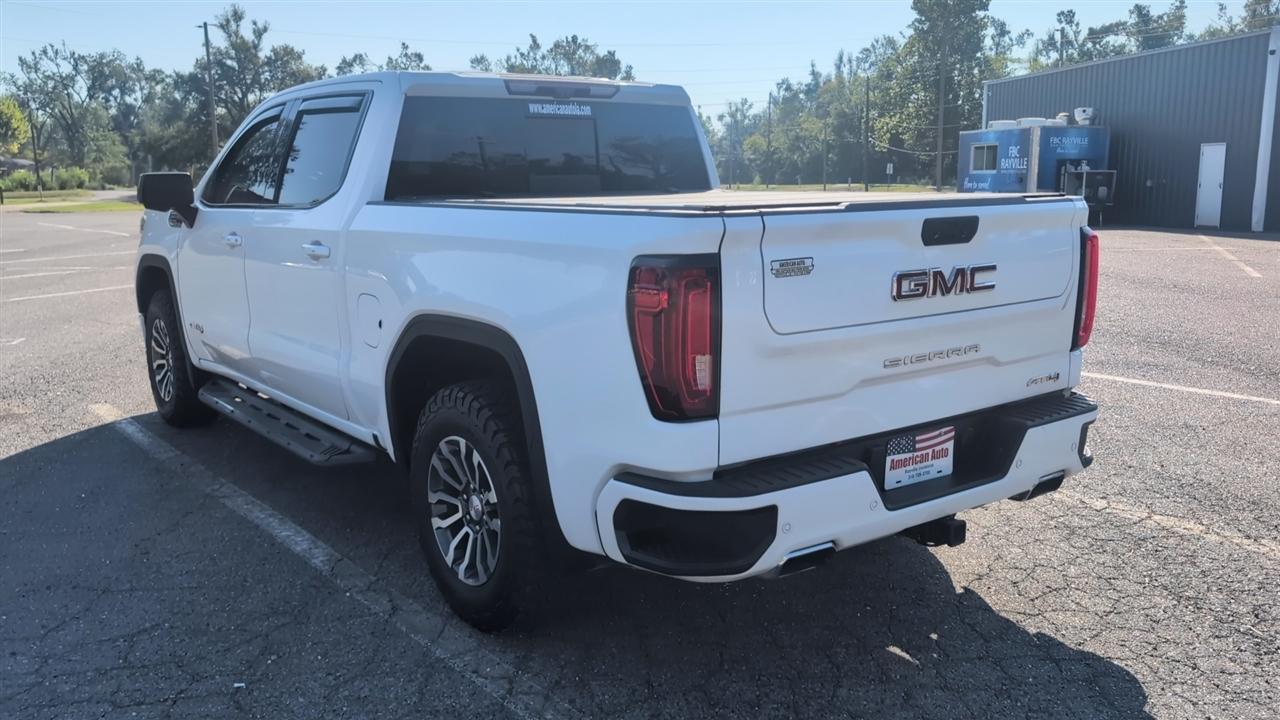 GMC Sierra 1500 AT4 Crew Cab Long Box 4WD 2020