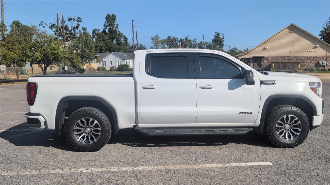 GMC Sierra 1500 AT4 Crew Cab Long Box 4WD 2020