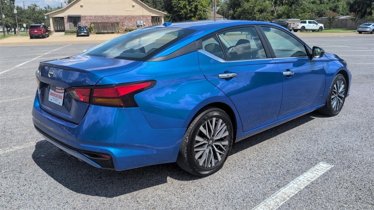 Nissan Altima 2.5 SV 2025