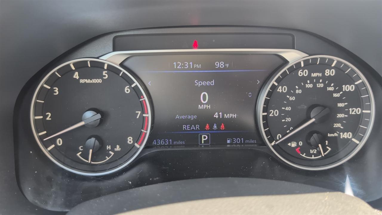 Nissan Altima 2.5 SV 2025