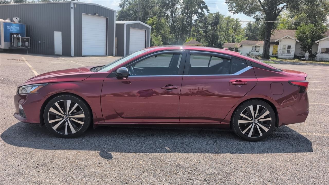 Nissan Altima VC-T SR 2021