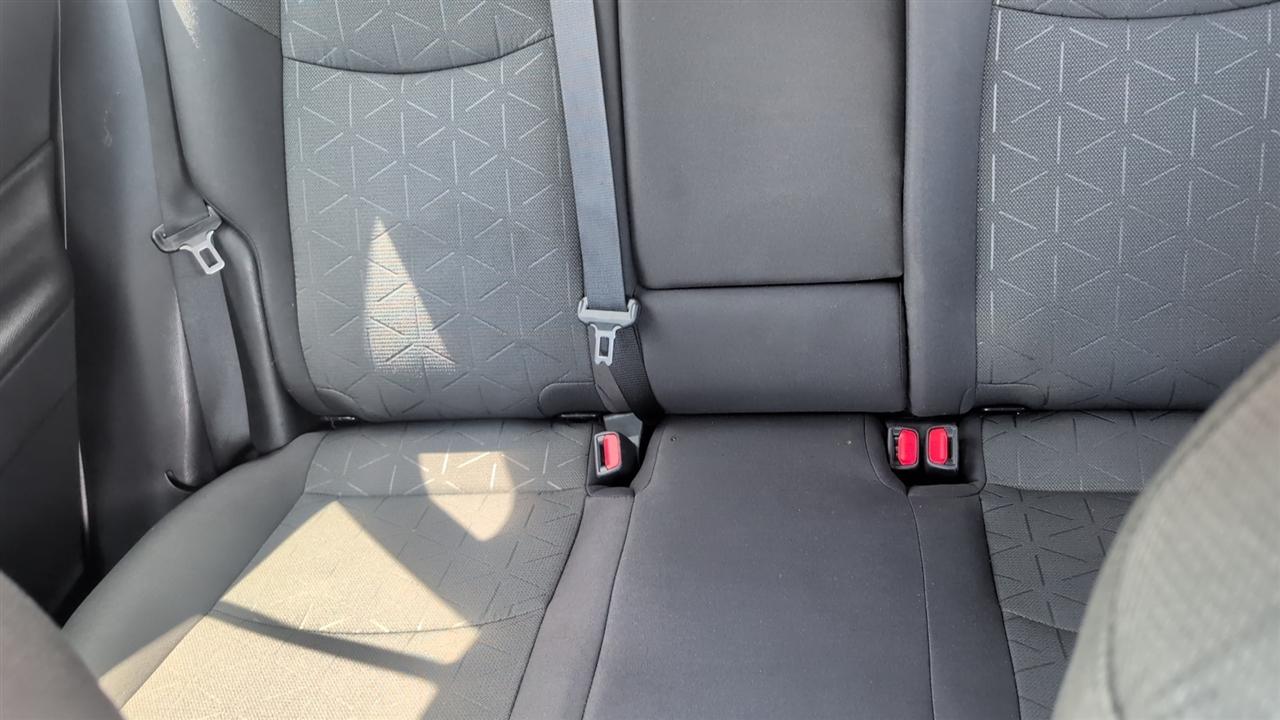 Toyota RAV4 XLE AWD 2021