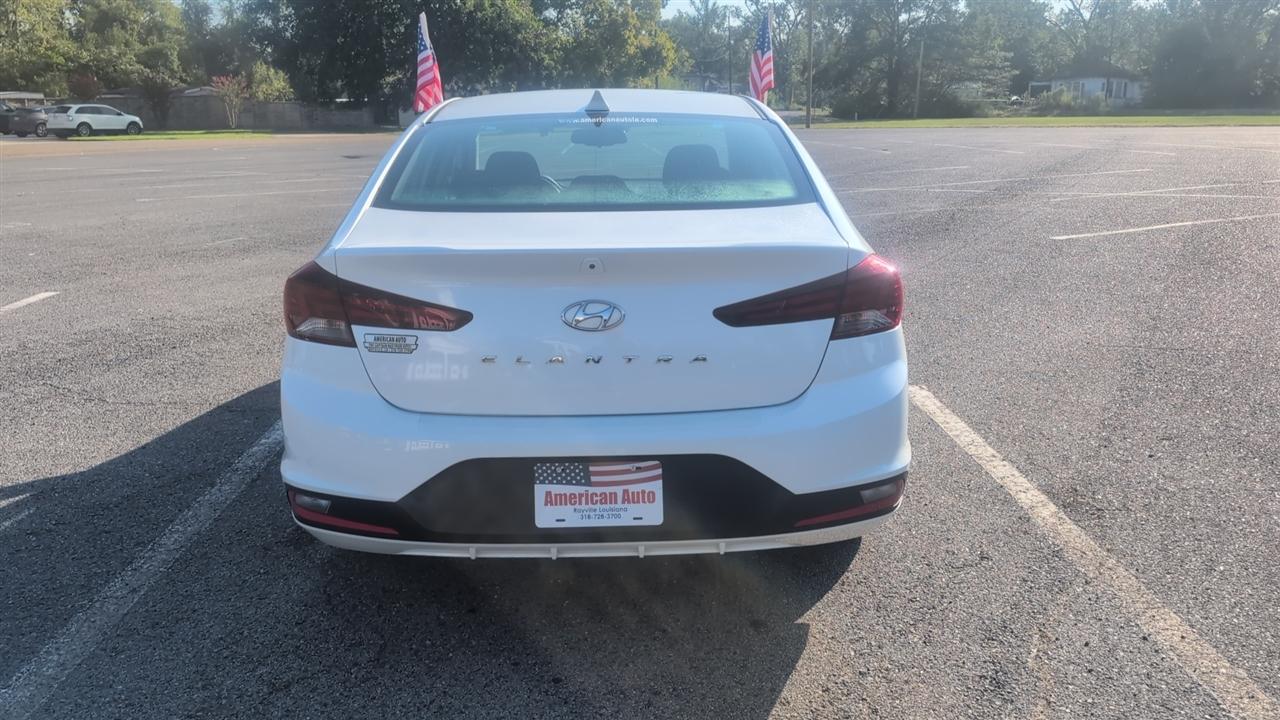 Hyundai Elantra Limited 2020