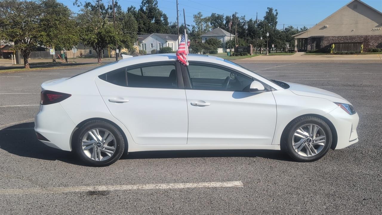 Hyundai Elantra Limited 2020