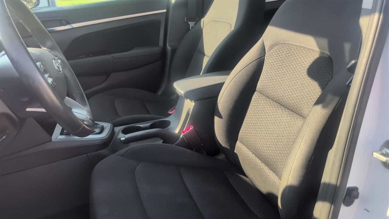 Hyundai Elantra Limited 2020
