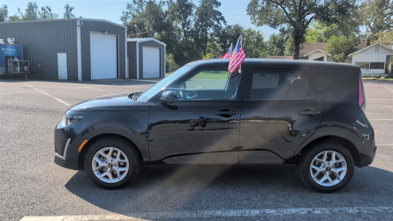Kia Soul LX CVT 2024