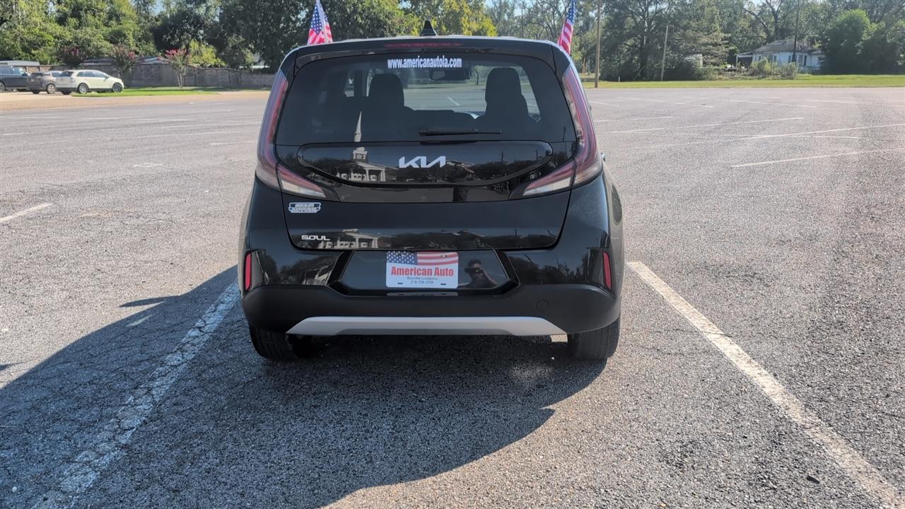 Kia Soul LX CVT 2024